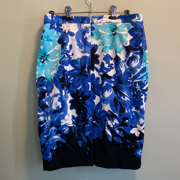 Cleo pencil skirt - Picture 4 of 11